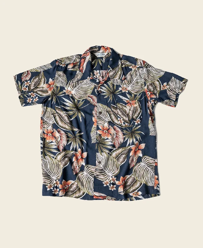 Men's Performance - Stretch Short Sleeve Shirts in Olive Green for Hiking and Camping TripsPlants & Flowers Pattern Aloha Shirt - Navy