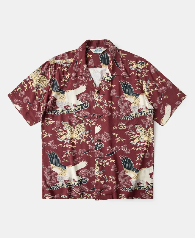 Men's Short Sleeve Denim Shirts in Washed Blue for a Classic and Versatile LookUkiyo-e Tiger & Crane Pattern Aloha Shirt - Wine Red