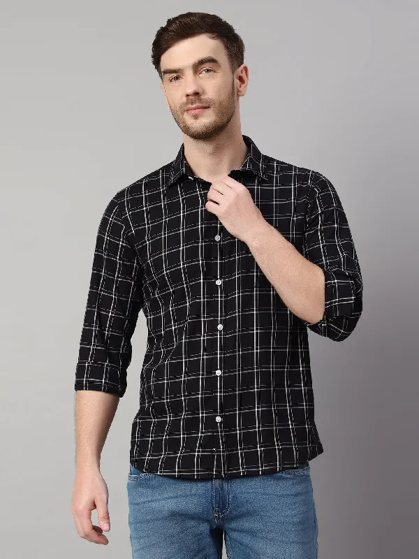 Men's Thermal - Lined Casual Shirts in Black for Added Warmth in Cold WeatherMen's Black Casual Medium Checks Full Sleeve Shirt