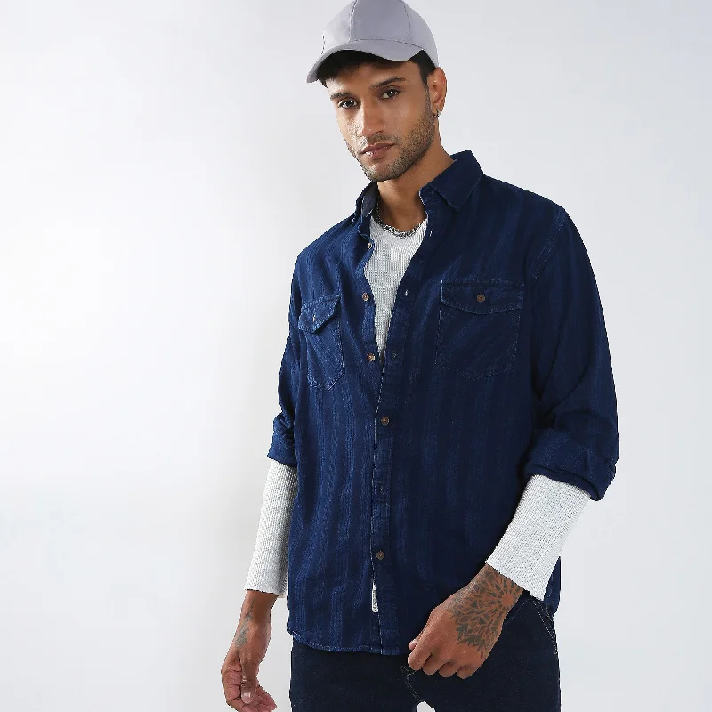 Men's Two - Tone Contrast Panel Casual Shirts in White and Navy for a Stylish and Eye - Catching DesignRegular Fit Striped Shirt