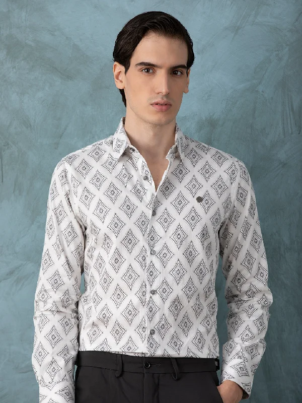 Men's Linen Blend Casual Shirts with Roll - Up Sleeves for a Summer Beach LookWhite Geometric Printed Shirt