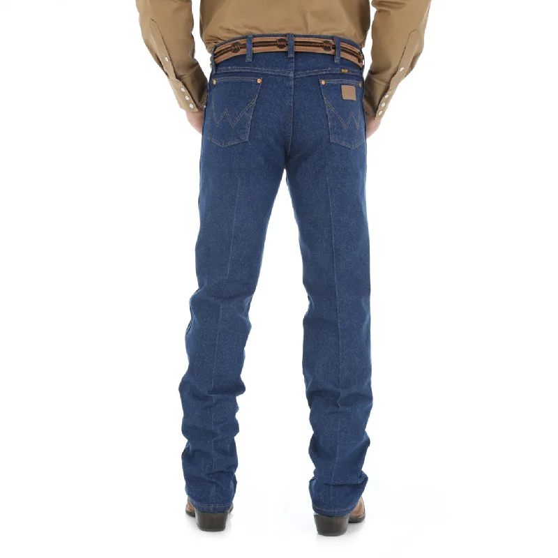 Men's Low - Rise Jeans in a Light Wash for a Casual and Youthful LookWrangler® 13MWZPW Competition Jeans- PreWashed