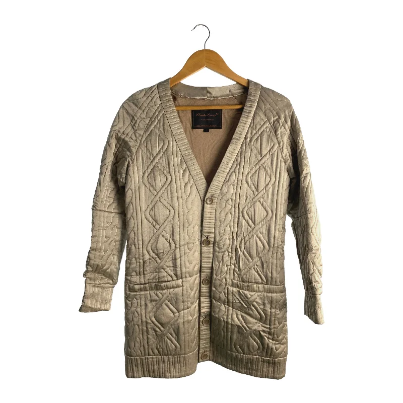 Men coats with a quilted pattern for added texture and warmthUNDERCOVER/Jacket/1/Beige/Silk/7A13-B7