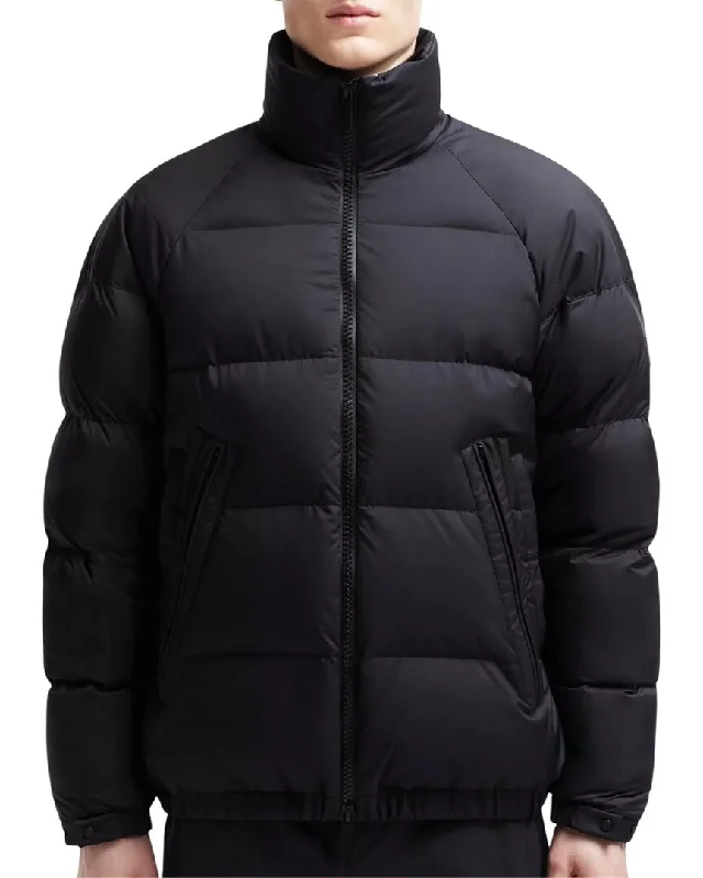 Men coats with a wind - resistant outer layer for blustery weatherMoncler Jouglar Down Jacket