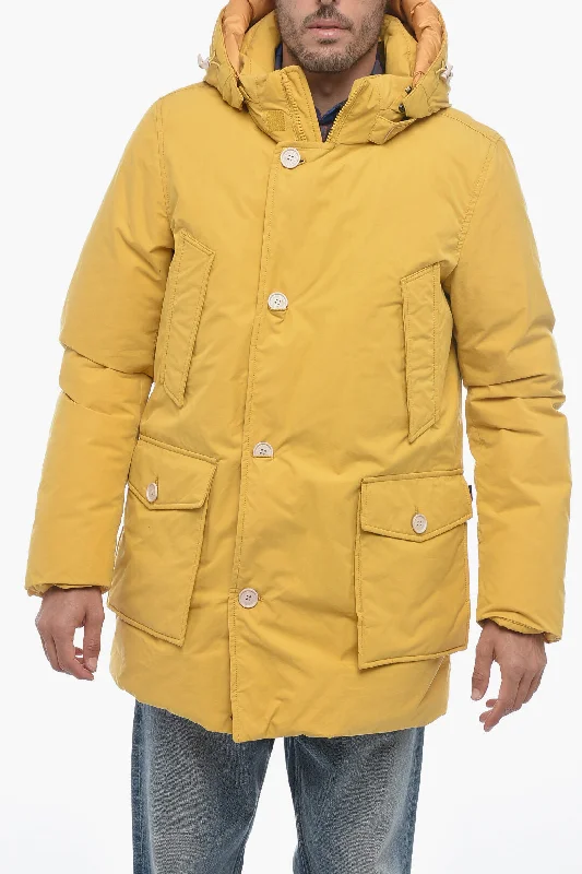 Lightweight men coats made of breathable fabric for spring and autumnWoolrich ECOPACK Waterproof Parka with Removable Hood