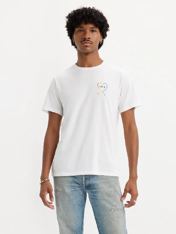 Men's polo t - shirts with a contrast collar for a preppy lookLevi's® Community Tee