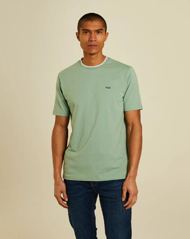 Men's distressed denim - look t - shirts with a rugged appealFaisel Tee Surf Green